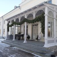 Anija mõisa peahoone fassaad Anija vallas Harjumaal 2024. aasta veebruaris.